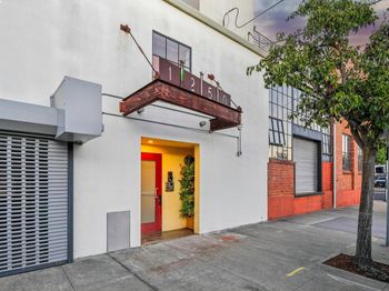 1250 Powell Street