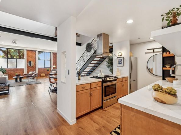 1250 Powell Street 4, Emeryville CA 94608