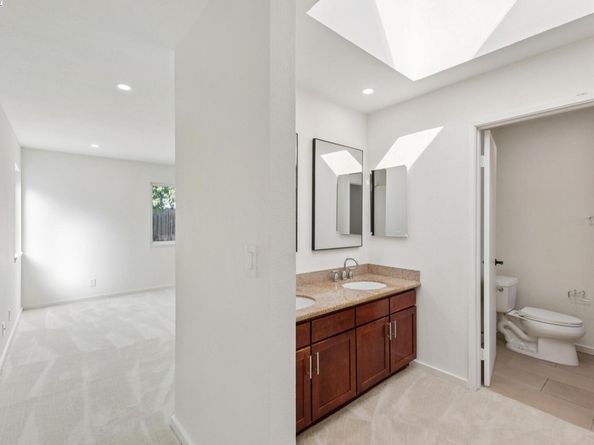 24735 Garwood Glen Dr, Hayward CA 94541