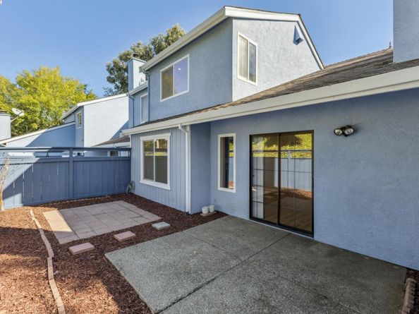 24735 Garwood Glen Dr, Hayward CA 94541