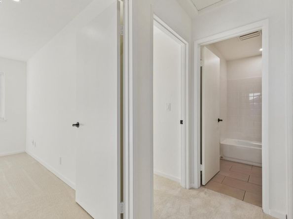 24735 Garwood Glen Dr, Hayward CA 94541