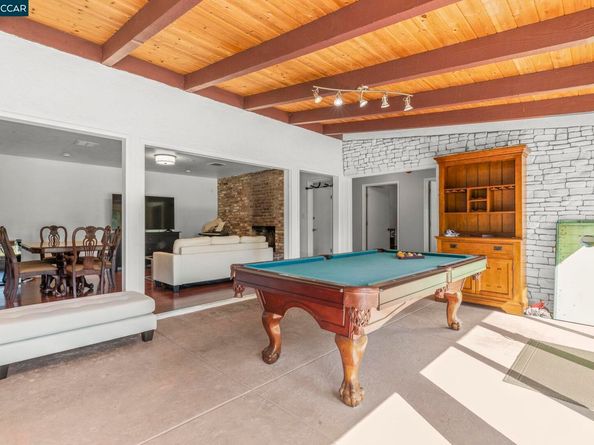 1910 San Miguel Dr, Walnut Creek CA 94596