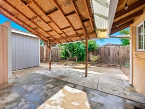 10507 Russet St, Oakland CA 94603