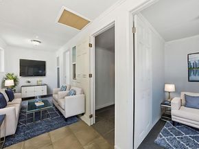 10507 Russet St, Oakland CA 94603
