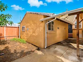 10507 Russet St, Oakland CA 94603