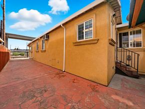 10507 Russet St, Oakland CA 94603
