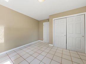 10507 Russet St, Oakland CA 94603