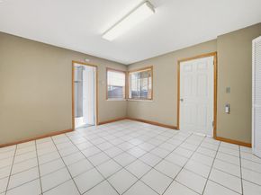 10507 Russet St, Oakland CA 94603