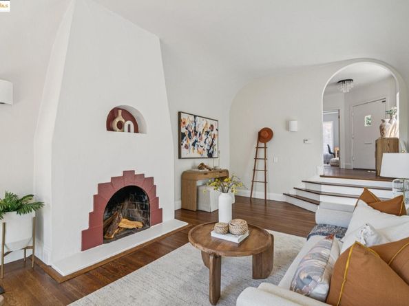 515 Mount St, Richmond CA 94805
