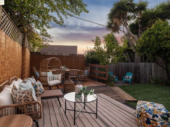 515 Mount St, Richmond CA 94805
