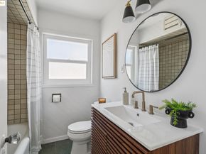 515 Mount St, Richmond CA 94805