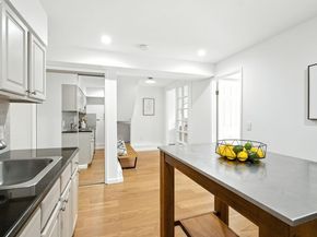 24 Riverton Dr, San Francisco CA 94132
