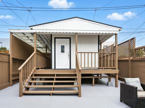 24 Riverton Dr, San Francisco CA 94132