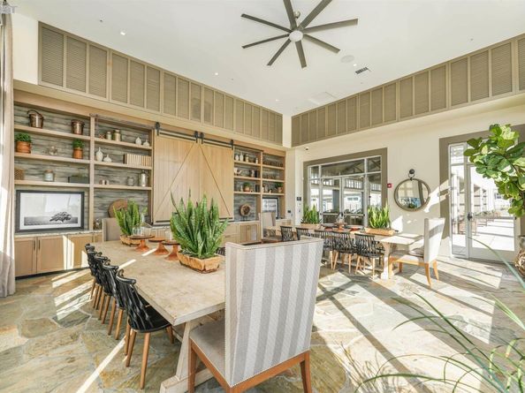 4386 Healdsburg Way, Dublin CA 94568