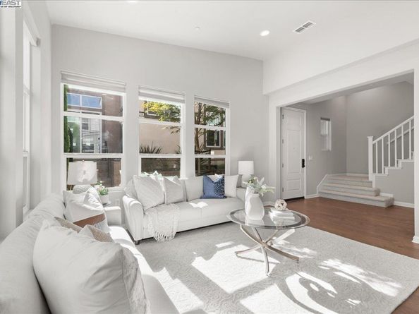 4386 Healdsburg Way, Dublin CA 94568