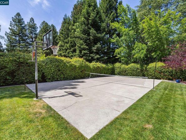 210 Still Creek Rd, Danville CA 94506