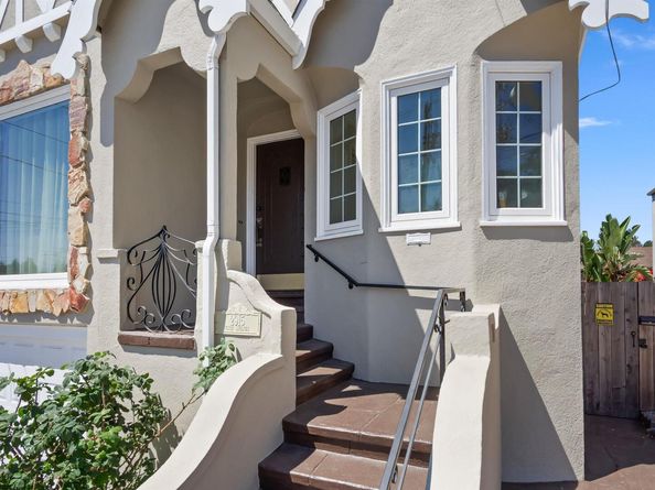 2915 75Th Ave, Oakland CA 94605