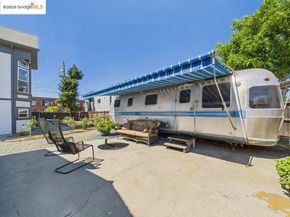 2602 Adeline St, Oakland CA 94607