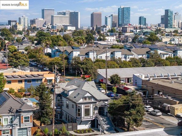 2602 Adeline St, Oakland CA 94607