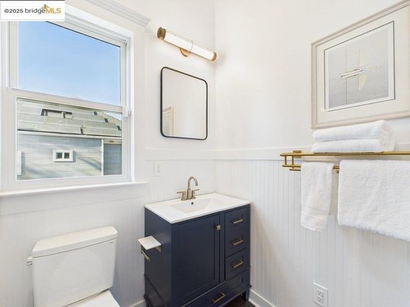 2602 Adeline St, Oakland CA 94607