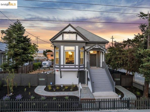 2602 Adeline St, Oakland CA 94607