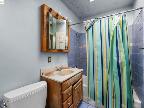 41 Apollo St, San Francisco CA 94124
