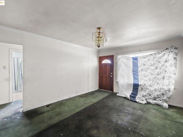 41 Apollo St, San Francisco CA 94124