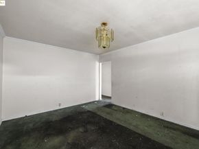 41 Apollo St, San Francisco CA 94124