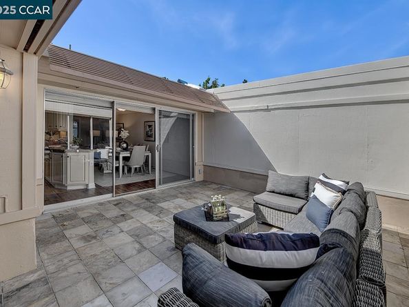 2308 Pine Knoll Dr 3, Walnut Creek CA 94595