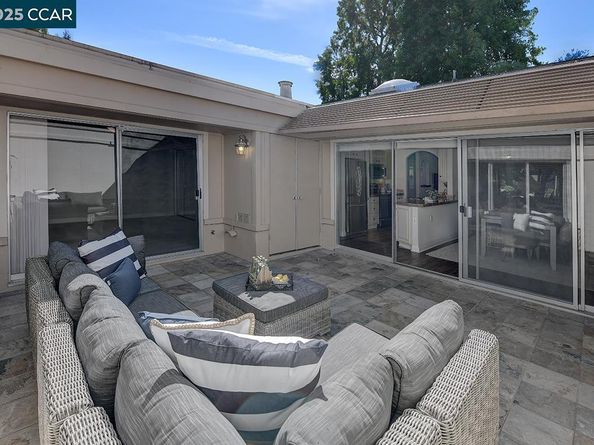 2308 Pine Knoll Dr 3, Walnut Creek CA 94595
