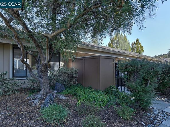 2308 Pine Knoll Dr 3, Walnut Creek CA 94595