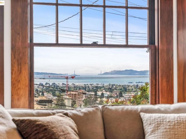 60 Panoramic Way, Berkeley CA 94704