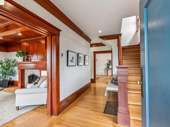 60 Panoramic Way, Berkeley CA 94704