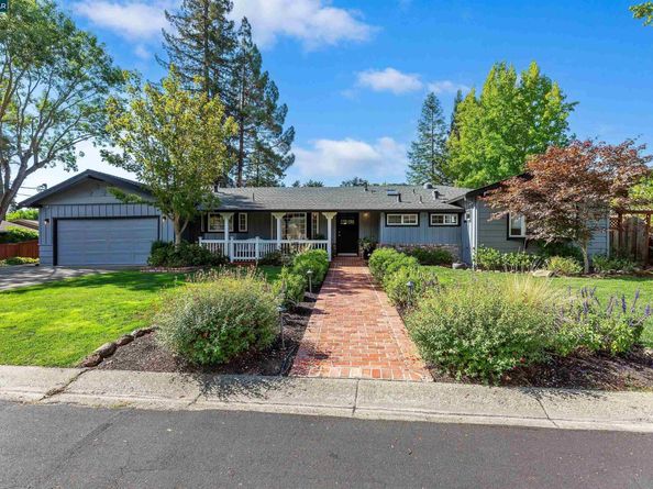 5 Corte Sombrita, Orinda CA 94563