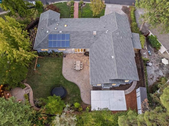5 Corte Sombrita, Orinda CA 94563