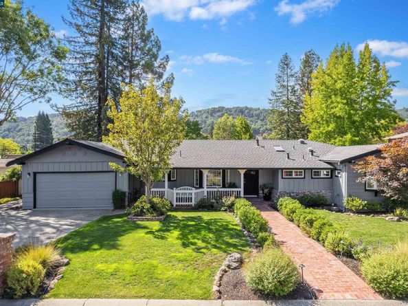 5 Corte Sombrita, Orinda CA 94563