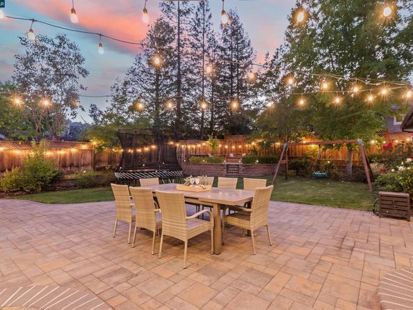 5 Corte Sombrita, Orinda CA 94563