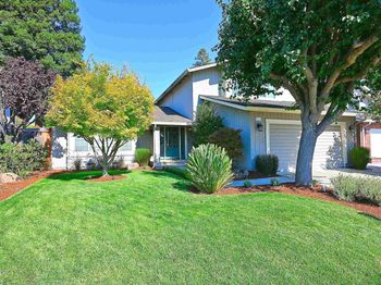7653 Turquoise St