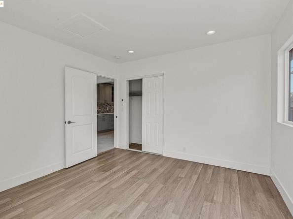 2906 Adeline St, Oakland CA 94608