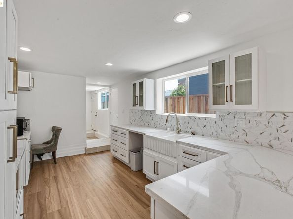 2906 Adeline St, Oakland CA 94608