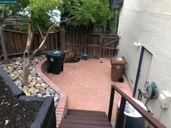830 Westview Ct, Martinez CA 94553