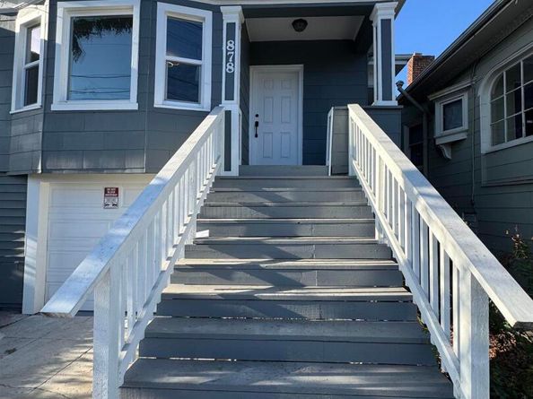 878 Athens Ave, Oakland CA 94607