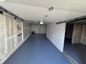 878 Athens Ave, Oakland CA 94607