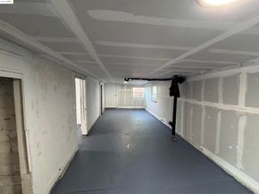 878 Athens Ave, Oakland CA 94607