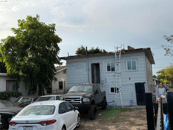 1468 84Th Ave, Oakland CA 94621