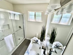 25696 Lander Ave, Hayward CA 94544