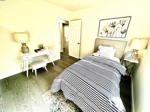 25696 Lander Ave, Hayward CA 94544