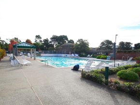 1300 Quarry Ct 109, Richmond CA 94801