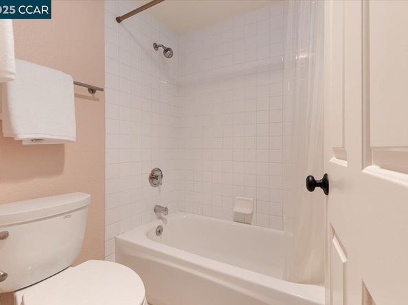 1300 Quarry Ct 109, Richmond CA 94801