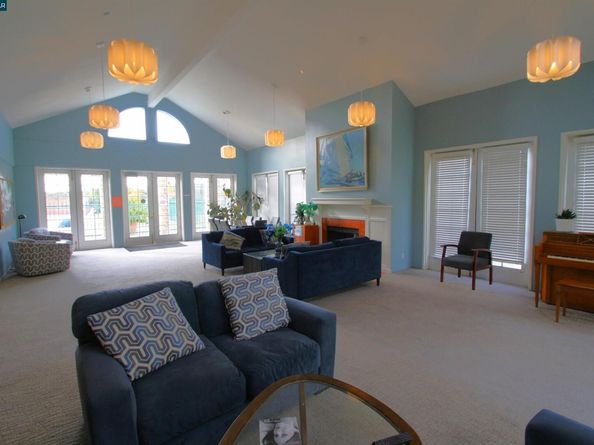 1300 Quarry Ct 109, Richmond CA 94801